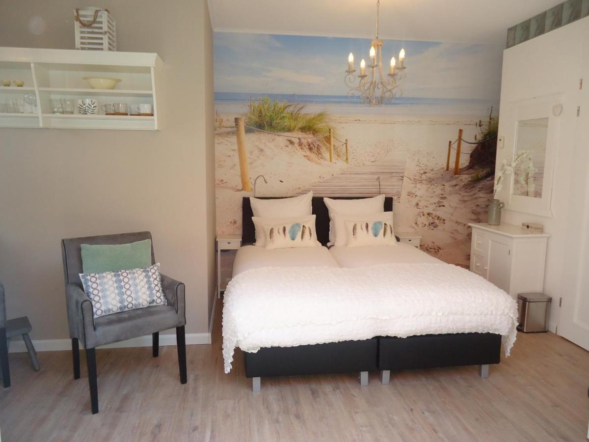 Bed & Breakfast Zeeduinsepoort Met Sauna Oostkapelle Esterno foto